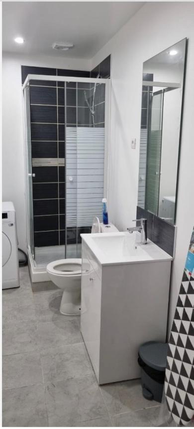 R1/Logement Proche De Paris - Villiers Le Bel מראה חיצוני תמונה